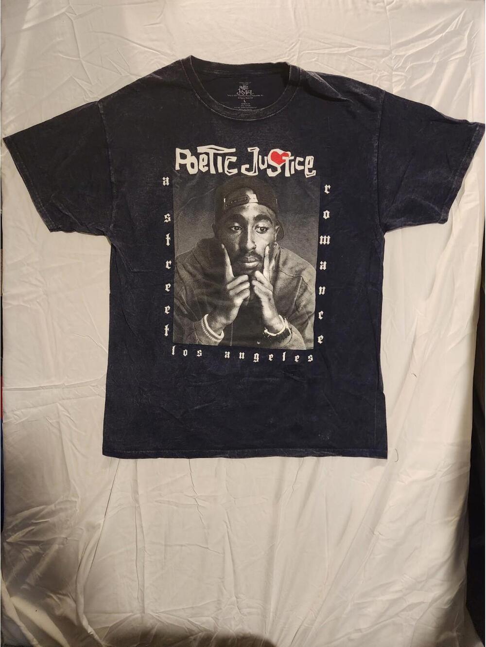 Poetic Justice Tupac Shakur Tshirt. Size Large. Very good condition